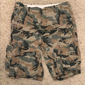 Mens camo cargo shorts